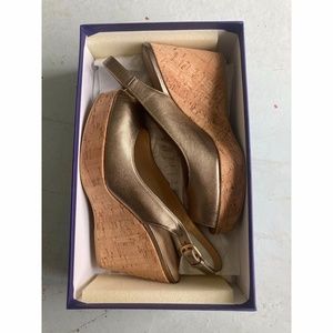 Stuart Weitzman Gold Wedges